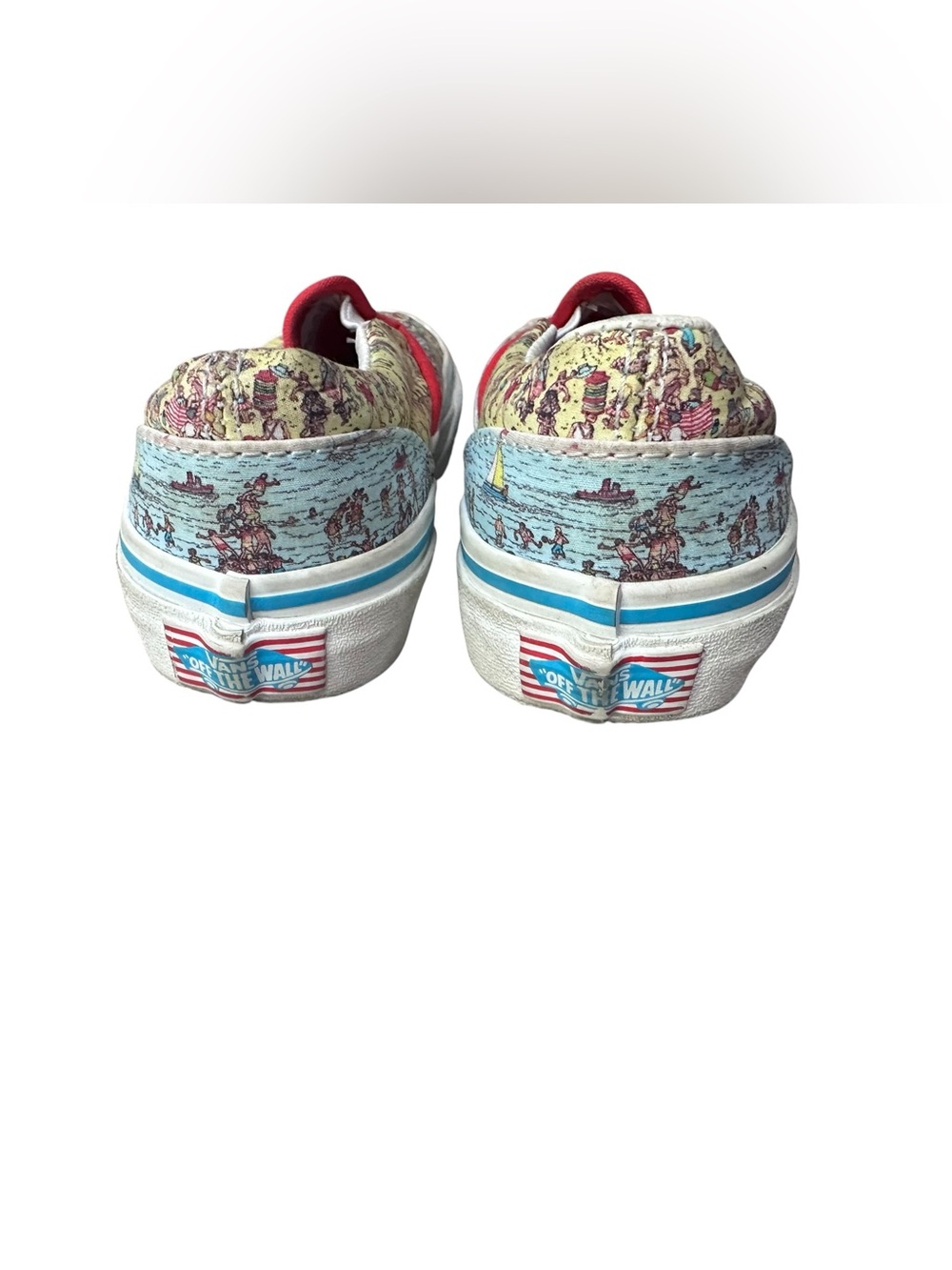 Vans Classic Slip-On Sneakers Where's Waldo Beach Theme Toddler Size 12 - Picture 5 of 7